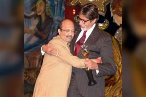 Amitabh Bachchan ‘Bows Down’ For His Late Friend Amar Singh in a Heartfelt Post After Politician ...