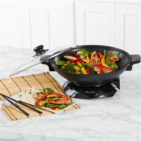 Electric Wok, 4.4 Qt - Professional Series