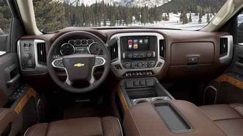 2017 Silverado 1500 Interior Design & Details | GM Authority