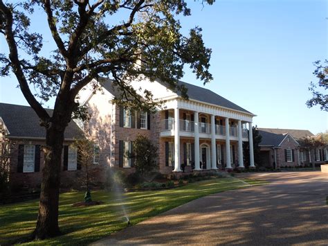 A fabulous Texas Colonial home... | Colonial house, Architecture, House ...