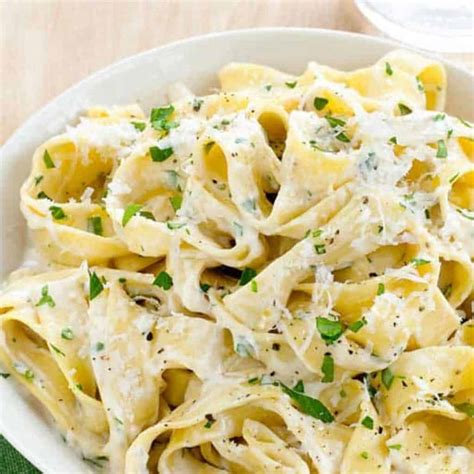 Fettuccine Alfredo Receta Original. Como hacerlos en Casa