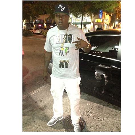 Jadakiss Wearing Air Jordan 11 Cool Greys On Feet | Splashy Splash