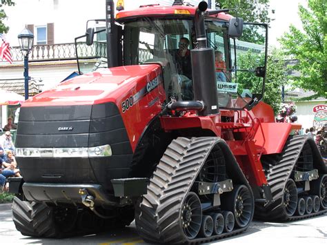 Case IH Quadtrac Tractor | (Taken at the 2011 Frankenmuth Ba… | Flickr