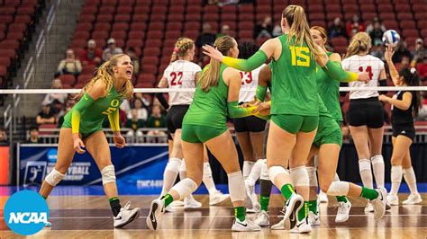 Fantastic 4th set finish, full 5th set from Oregon-Nebraska volleyball - YouTube