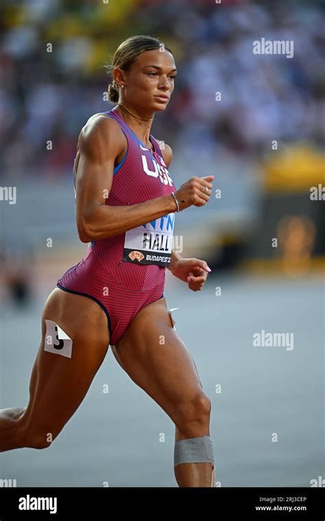 Anna Hall running the 800 meter heptathlon at the 2023 World ...