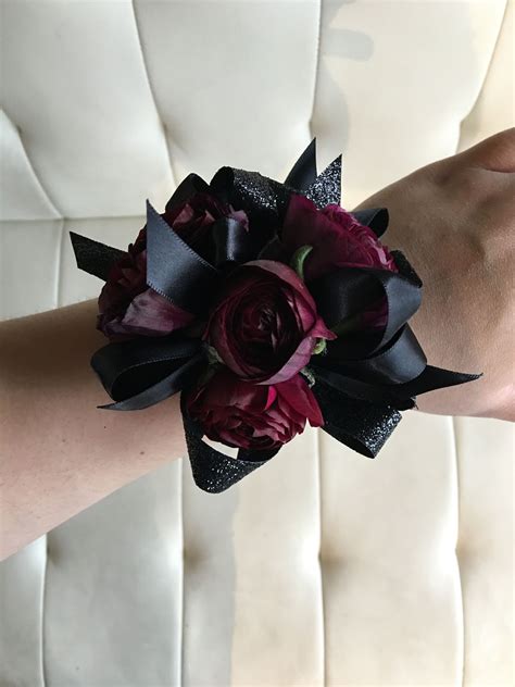 Black Corsage For Prom - Corsage Prom