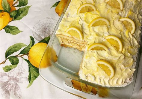 Family Recipe: Nonna's Limoncello Tiramisù | Cuisine gourmande, Dessert, Pâtisseries sucrées