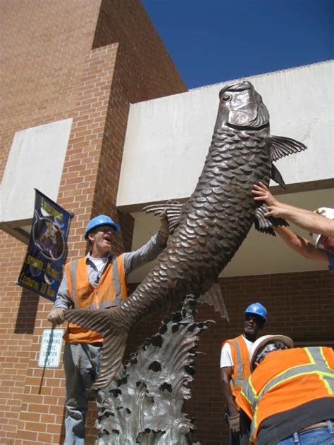 Breaking Waves – Bronze Sculptures By Felix Velez