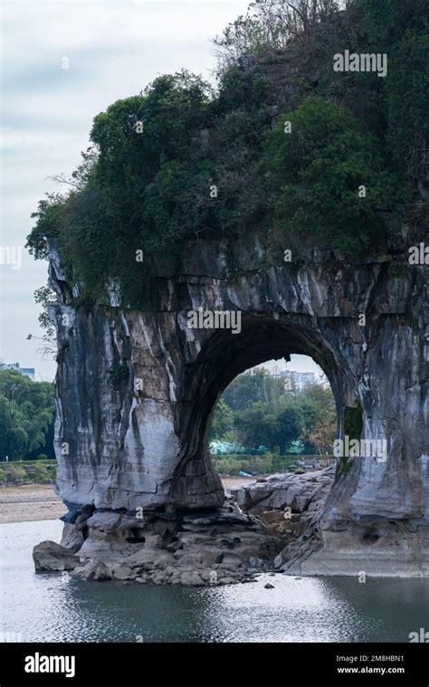 Guilin, elephant trunk hill Stock Photo - Alamy