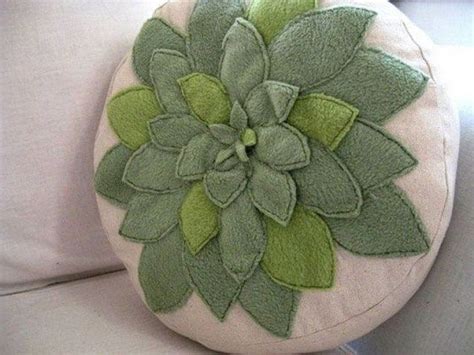 25+ Inspiring Round Pillow Sewing Pattern Design Ideas For A Beginner - Page 2 of 27 | Sewing ...