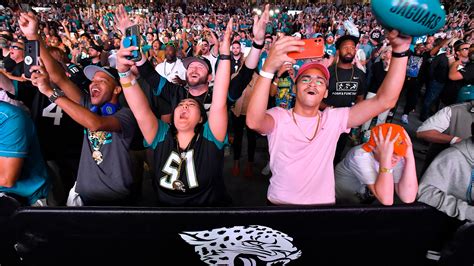 Jaguars will hold pick No. 24 in first round of 2023 NFL Draft