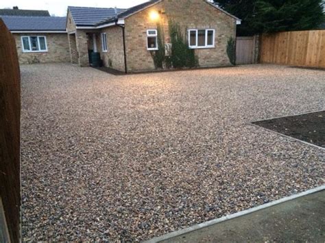 Gravel Driveway Installations - Decorative Stoned Driveways