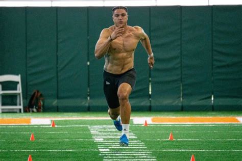 Defensive end Jaelan Phillips shines on Pro Day - The Miami Hurricane