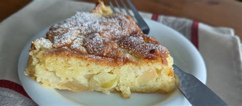 A Traditional French Apple Cake – The Fuzzy Artichoke