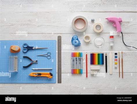 Papercraft. Tools overview Stock Photo - Alamy