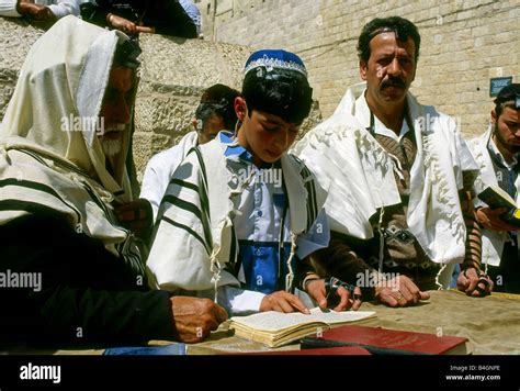 Bar Mitzvah at the Western Wall Stock Photo - Alamy