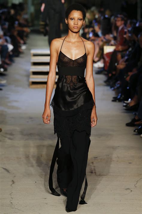 Show Review: Givenchy Ready-to-Wear Spring 2016 – Fashion Bomb Daily