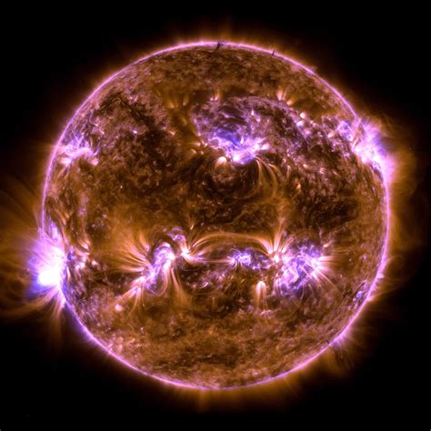 Powerful X-Class Solar Flare Erupts From Sun – Captured by NASA’s Solar Dynamics Observatory