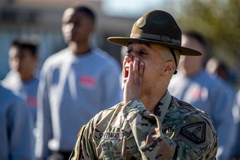 Army National Guard exceeds strength goals for fiscal year > National Guard > Guard News - The ...