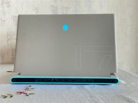 Alienware x17 review, specs, features