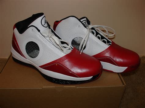 File:Air Jordan 2010.jpg - Wikipedia