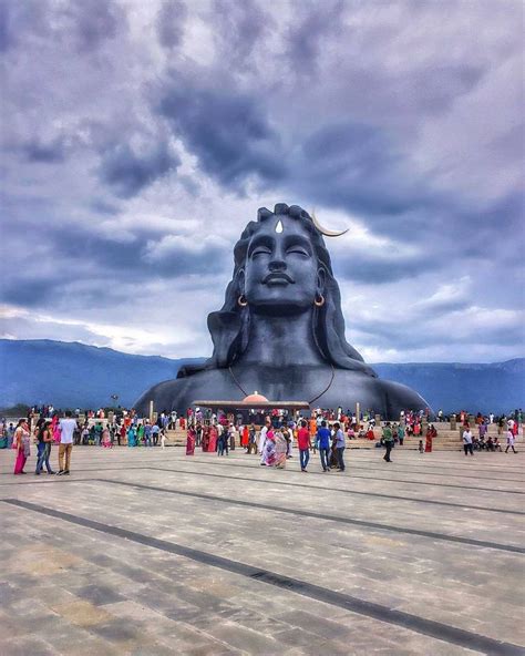 Awestruck Adiyogi Shiva Statue ( - @my.special.tripod) | Reiseziele, Reisen, Architektur