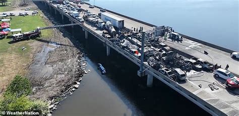 Seven are killed and 25 injured in huge pile up on Louisiana highway after 'super fog' made up ...