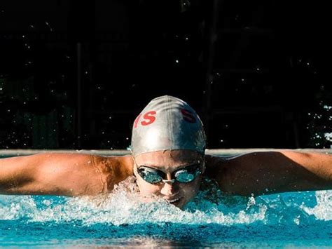 Riley Gaines prepares to swim in Olympic Trials | USA TODAY High School ...