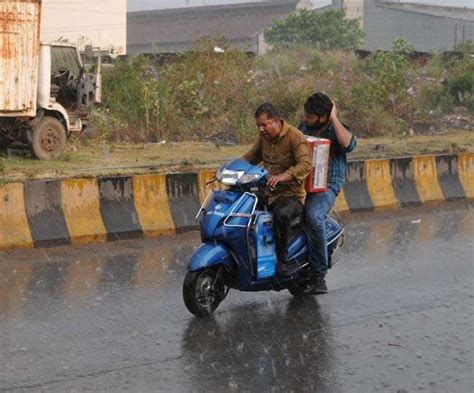 Weather Update : फिर जमकर बरसे बदरा, जानिए फिर कब होगी बारिश Jamshedpur ...