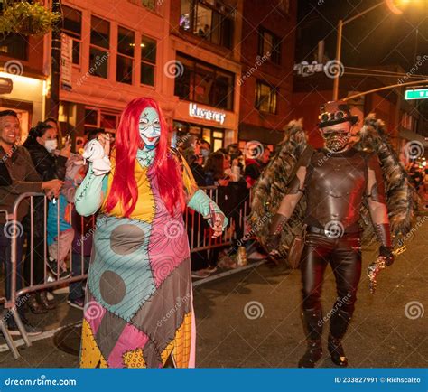 Halloween parade nyc 2021 editorial photo. Image of trickortreat - 233827991