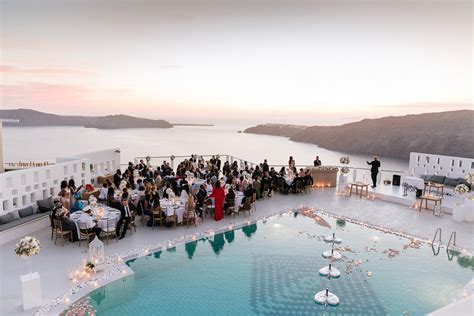 The Best Santorini Wedding Venues for a Destination Wedding