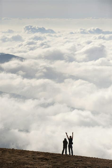 Hiking the scenic border-to-border Lebanon Mountain Trail – Lonely ...