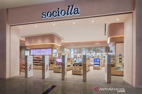 Sociolla Store hadir di 10 lokasi baru dengan konsep unik - DosooL