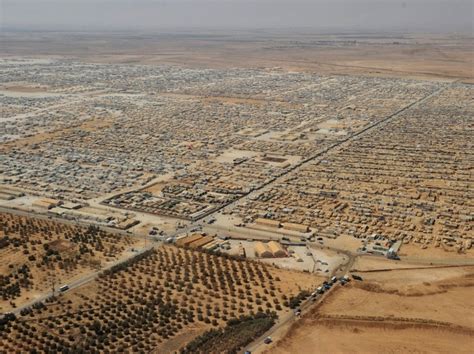 EN IMAGES. Un camp de réfugiés syriens en Jordanie devenu ville