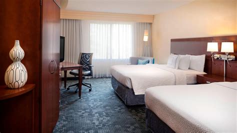 Rooms at Courtyard By Marriott Kansas City Shawnee | Marriott Bonvoy