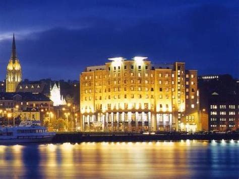 Best Price on City Hotel in Derry / Londonderry + Reviews!