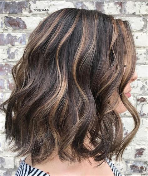 50 Dark Brown Hair with Highlights Ideas for 2019 - Hair Adviser | Highlights brown hair short ...