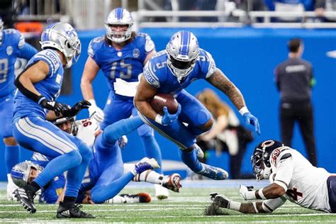 Detroit Lions game balls: David Montgomery delivers on final drive to ...