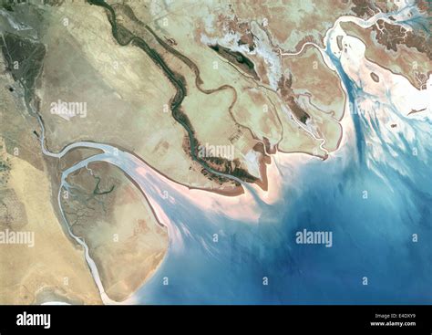 Shatt al arab river delta hi-res stock photography and images - Alamy