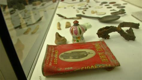 San Antonio offers rare look at Alamo artifacts