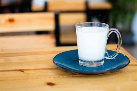 Will Drinking Warm Milk Make You Sleepy? | UAMS Health