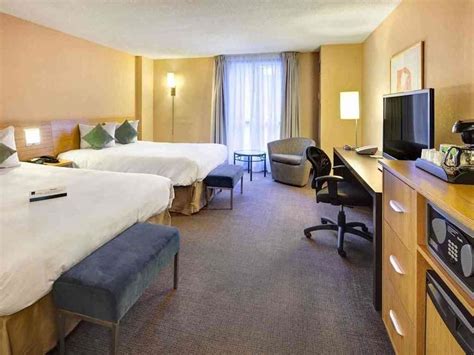 Novotel Toronto Centre (Toronto, CAN) | Expedia