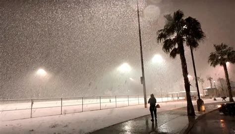 Does it snow in Las Vegas? | DOES IT SNOW