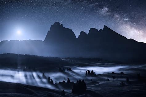 Moonscapes: Amazing Landscape Photography By Isabella Tabacchi