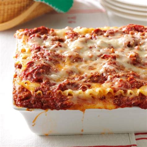 60 Cheesy, Gooey Lasagna Recipes to Try Tonight I Taste of Home