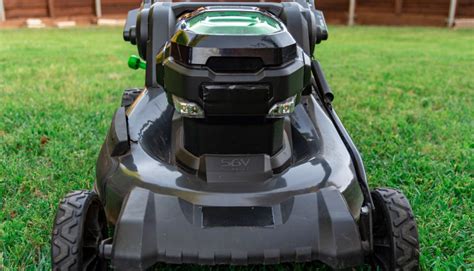 How Long Does It Take to Charge a Lawn Mower Battery? - PlantNative.org