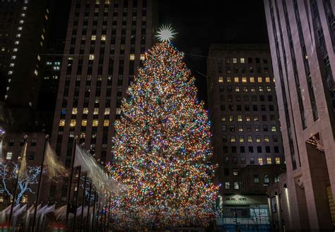 ROCKEFELLER CENTER CHRISTMAS TREE LIGHTING - December 1, 2024 ...