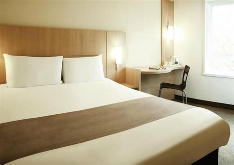 Ibis Portsmouth Centre Rooms: Pictures & Reviews - Tripadvisor