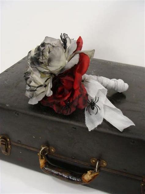 6 Rose RED & WHITE 5 Spider Corpse Bride DEAD FLOWER BOUQUET Goth Wedding Zombie | eBay