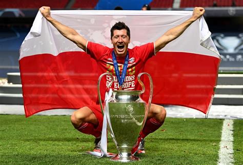 Robert Lewandowski wins UEFA Men's Player of the Year - Xinhua | English.news.cn